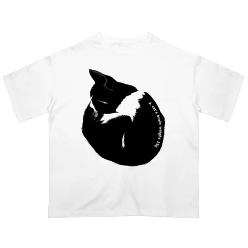 A cat's brain weighs 25g オーバーサイズTシャツ