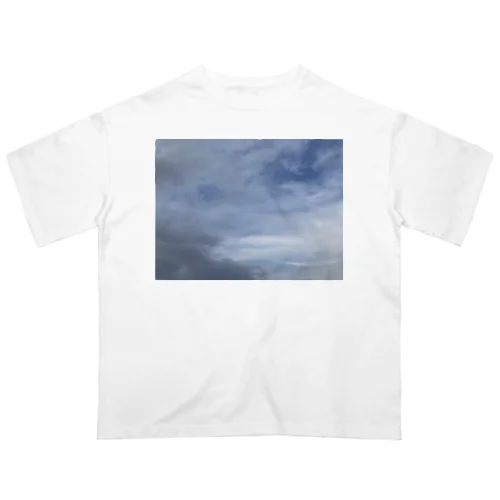 4月16日　吹き荒れる風と雲 オーバーサイズTシャツ