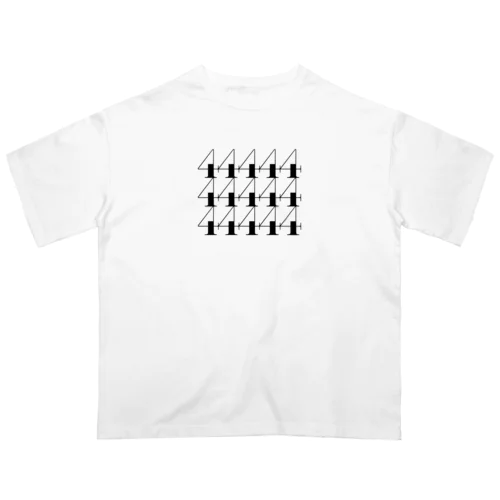 C.A.I.C  |  NUM. 4 オーバーサイズTシャツ