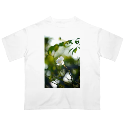 flower capturing 1 オーバーサイズTシャツ