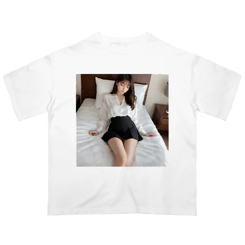 キレイなお姉様 Oversized T-Shirt