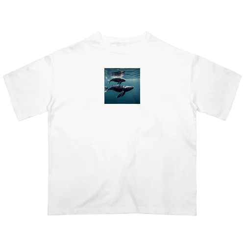 クジラの親子 Oversized T-Shirt
