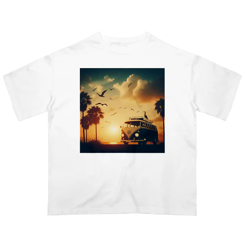 レトロなワーゲン 夕暮れビーチ 2 Oversized T-Shirt