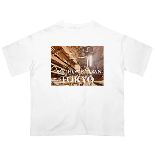 THE TOKYO  Oversized T-Shirt