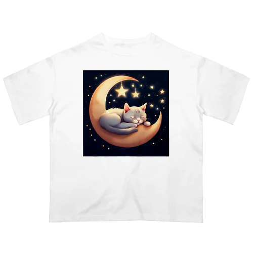 三日月で眠るかわいい猫ちゃん オーバーサイズTシャツ