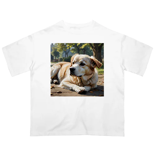 甘えてる犬 オーバーサイズTシャツ