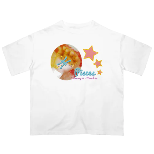 Pisces-うお座-ハッピーベイビーハンズ- Oversized T-Shirt