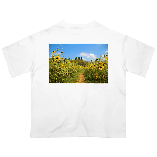 どこかで見た田舎のひまわり畑 Oversized T-Shirt