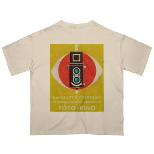 チェコ　二眼カメラ Oversized T-Shirt