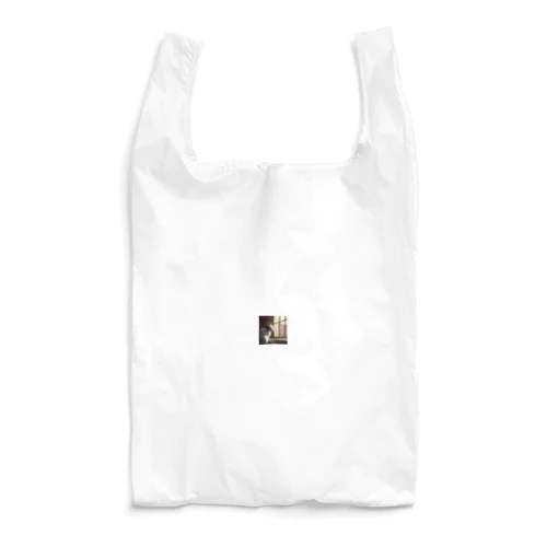 外を見ている猫 Reusable Bag