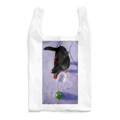 雪と玩具と犬 Reusable Bag