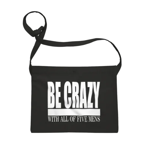 BE CRAZY 黒 サコッシュ