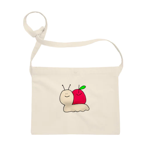 🐌カタツムりんご🍎 サコッシュ