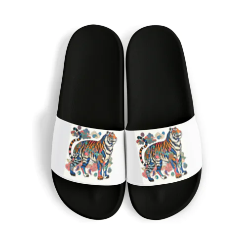 浮世絵風　虎（威風堂々）"Ukiyo-e Style: Majestic Tiger" "浮世绘风格：威风凛凛的虎" Sandals
