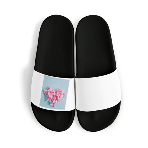 puameria Heart Sandals