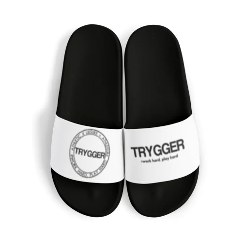 TRYGGER サンダル