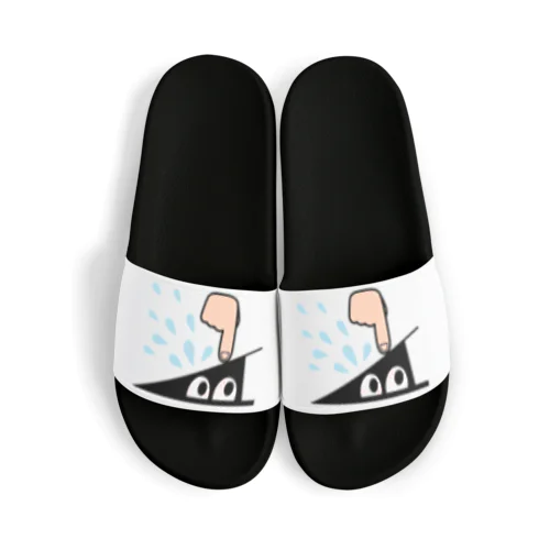 押されるスリスリくん Sandals