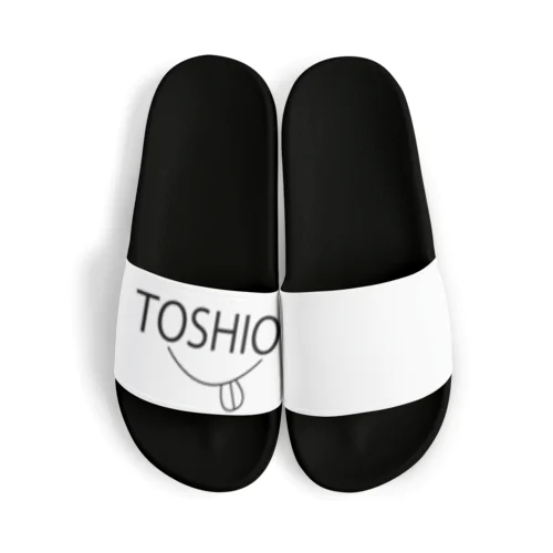 toshioTシャツ Sandals