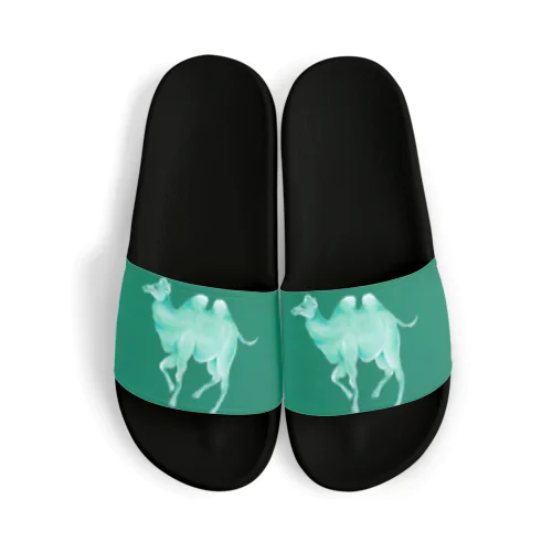 緑の陽気な駱駝くん Sandals