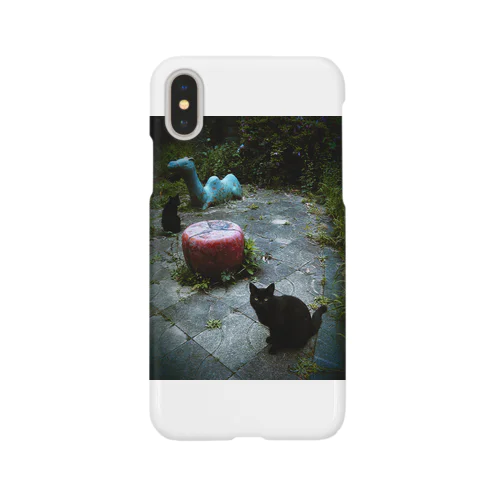 黒猫と遊具 Smartphone Case