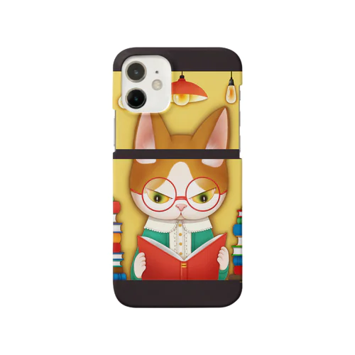 本を読む猫 Smartphone Case