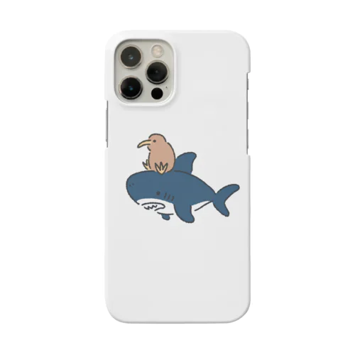 キーウィ・オン・シャーク Smartphone Case