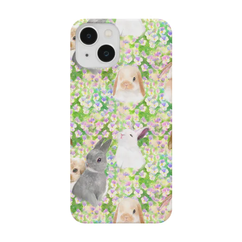 パンジーのお花畑とかわいいうさぎたちのシームレスパターンイラスト Smartphone Case