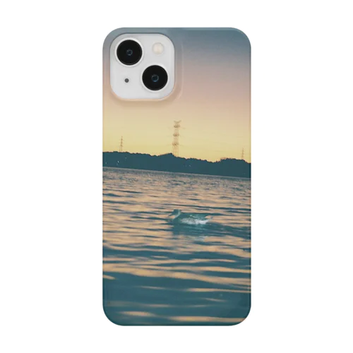 フィルムカメラで撮る夕方の湖の景色 Smartphone Case