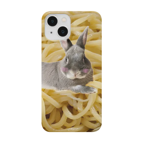 ラーメン好きな飼い主の影響で　うさぎ　麺風呂 Smartphone Case