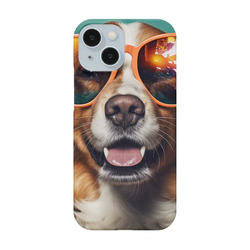 サングラスをかけた、かわいい犬 Marsa 106 Smartphone Case