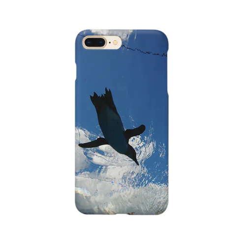 青空を泳ぐペンギン Smartphone Case