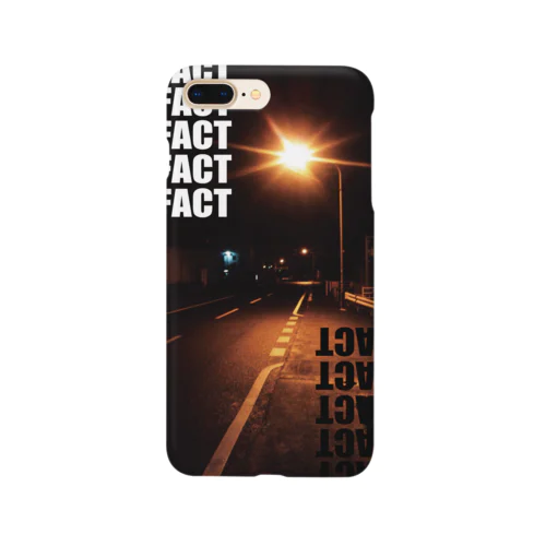 fact & fact Smartphone Case