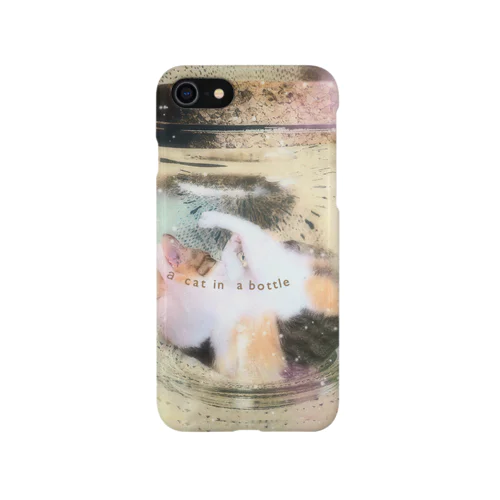 ａ cat in a bottle iPhone Smartphone Case