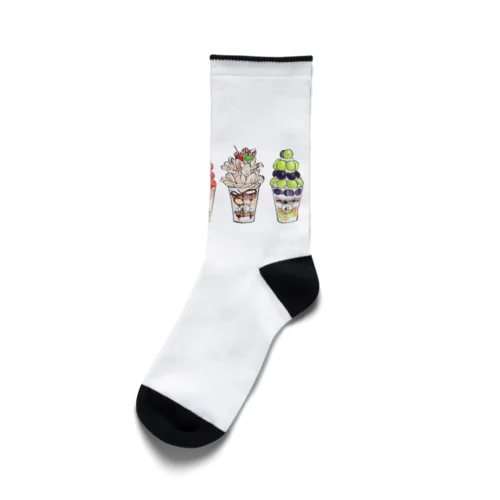 高橋農園釜川店の激盛りパフェ5種 Socks