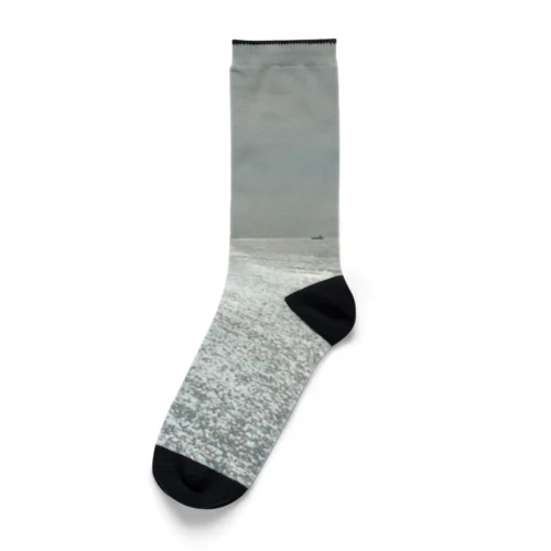 201710061357002　銀の水平線 Socks