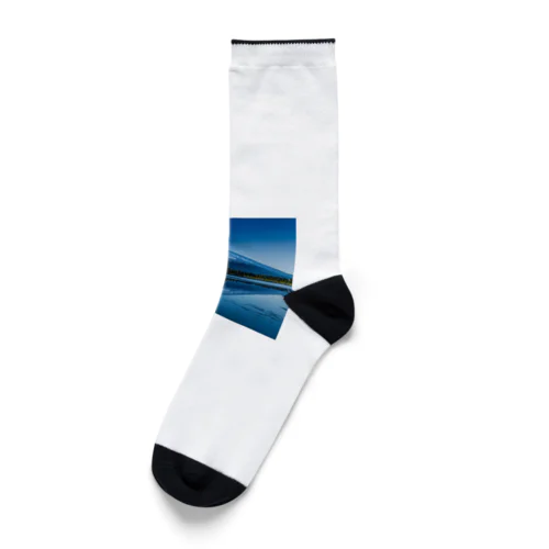 湖に反射する富士山 Socks