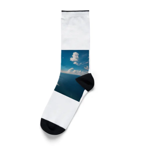 きれいな青空と海のグッズ Socks