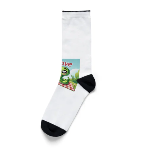 贅沢なピクニックを楽しむ愛らしいヘビ Socks