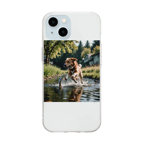 水辺を走る犬 dog runnning on the water Soft Clear Smartphone Case