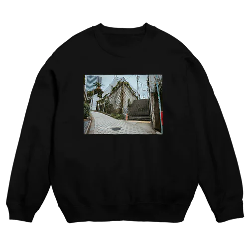 ストリートスナップ｜坂道と階段 Crew Neck Sweatshirt