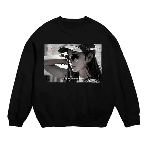 Cool girl【モノクロ】 Crew Neck Sweatshirt