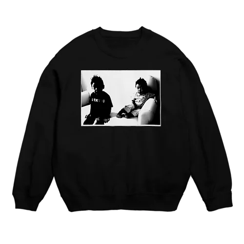 兄が尖るならば弟も尖らねばなるまい Crew Neck Sweatshirt