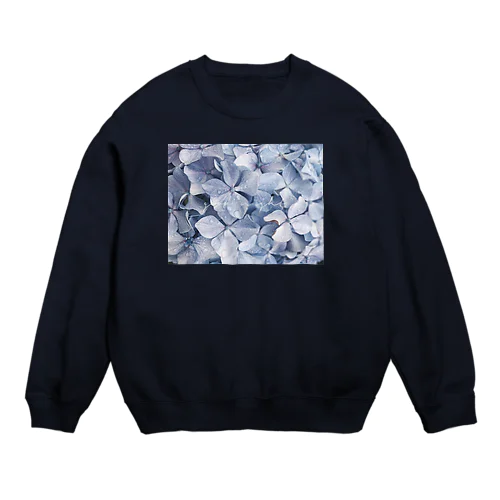 雨の紫陽花(Good night) Crew Neck Sweatshirt