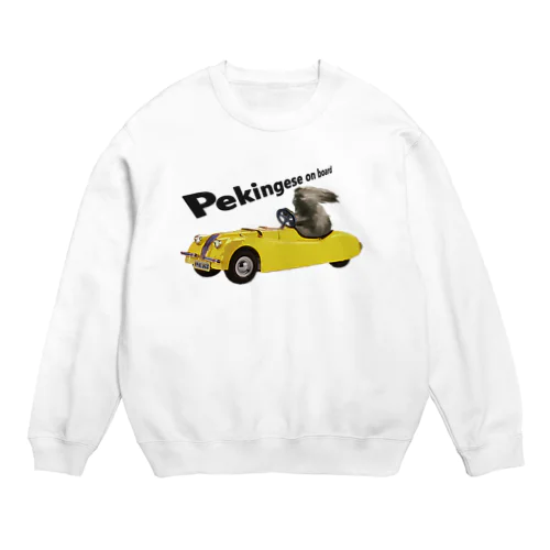 レーシングカーに乗ったペキニーズ　フォーン Crew Neck Sweatshirt