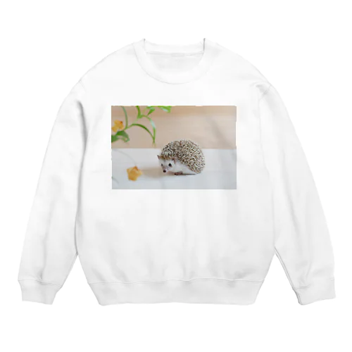 上目遣いのハリネズミ Crew Neck Sweatshirt