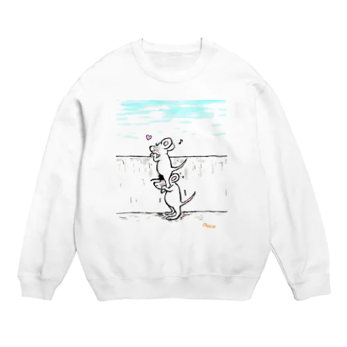 海辺を見つめるリリー、支えるジョーイ Crew Neck Sweatshirt