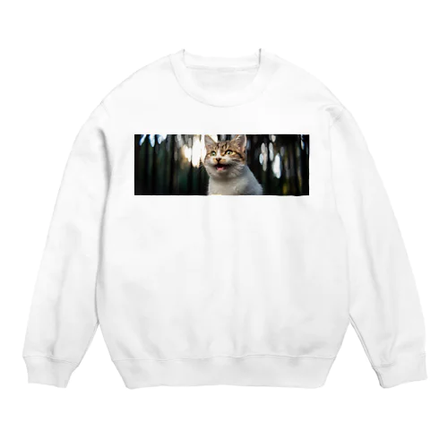 森の中で子猫がニャーン♪ Crew Neck Sweatshirt