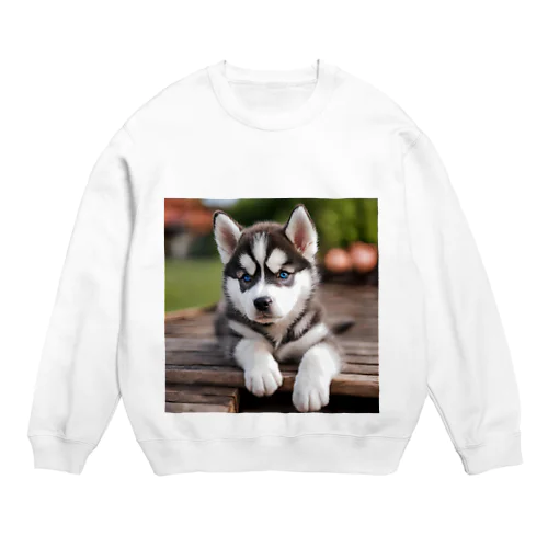 シベリアンハスキーの子犬のグッズ Crew Neck Sweatshirt