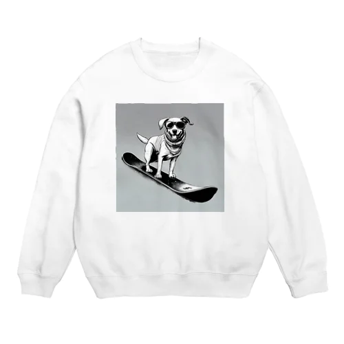 スノーボード中のピーグル犬 Crew Neck Sweatshirt