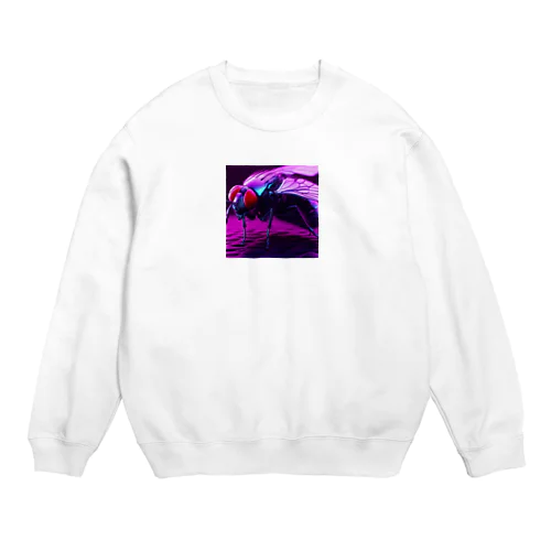 果物を食べるハエ Crew Neck Sweatshirt